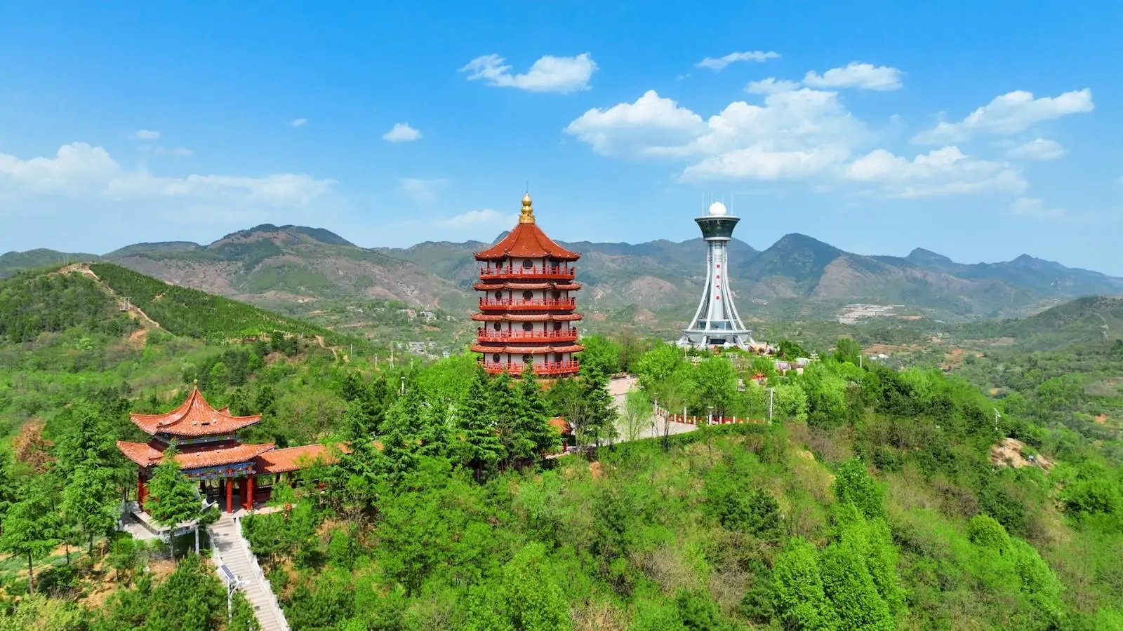 172440372910452956.jpg 金凤山.jpg