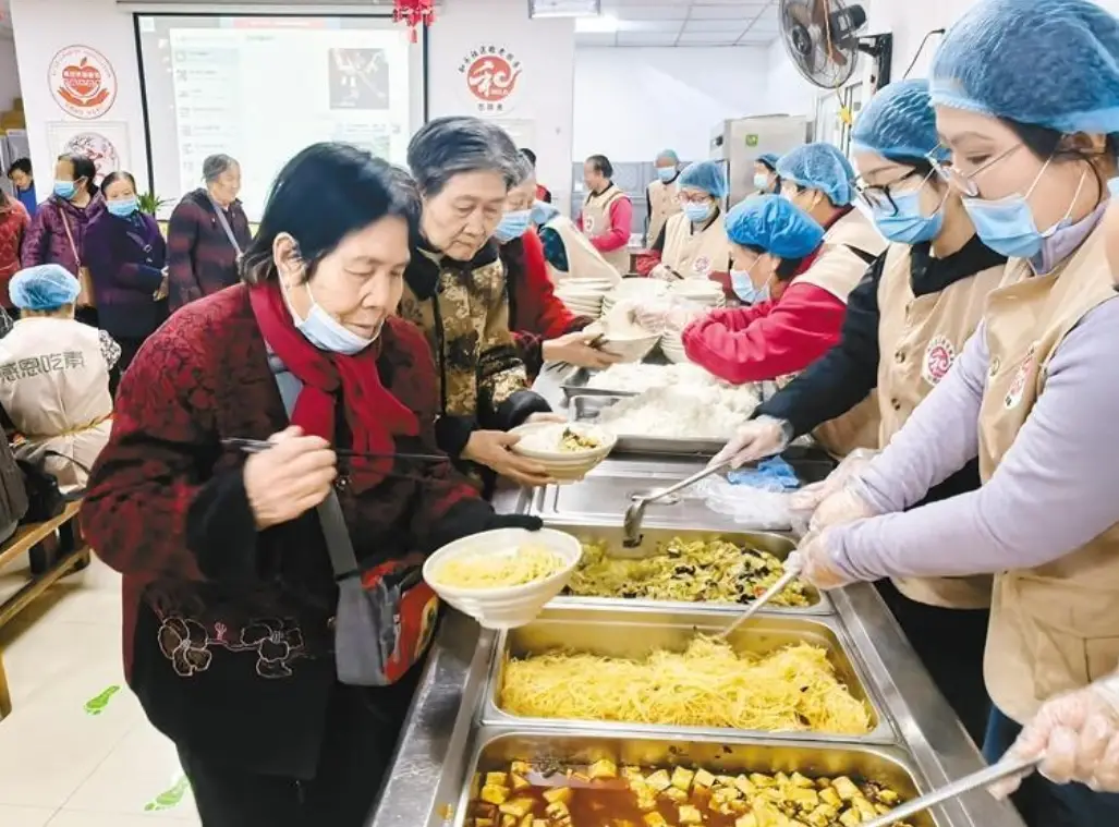 6年提供37万余份免费午餐，西安有这么一个“和乐之家”