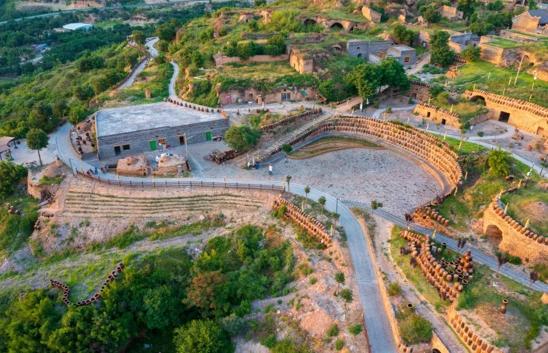 澄城旅游也来上大分，2025年春节期间，尧头窑景区免票迎客