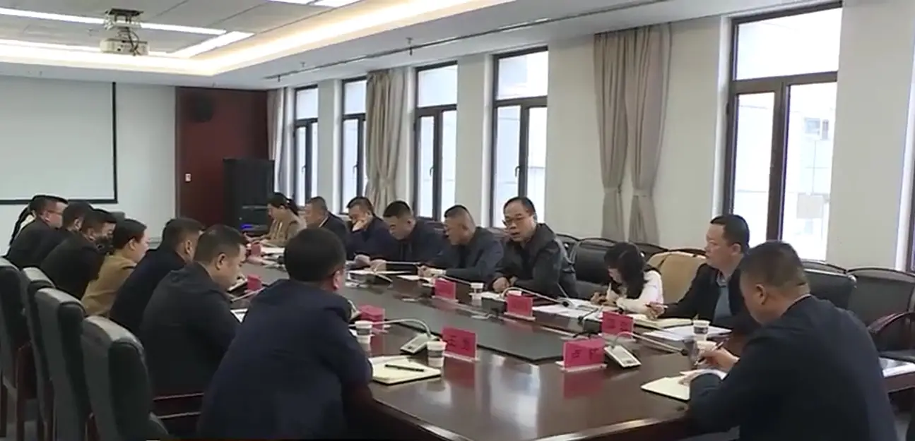 市医保局约谈乡亲大药房连锁有限公司，严查医保基金违规使用