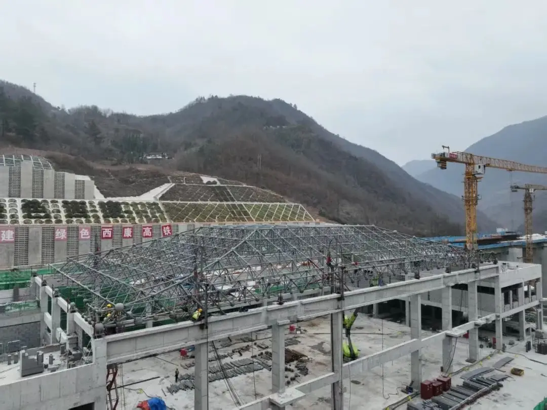 雏形已现！西康高铁镇安西站进入装饰装修阶段