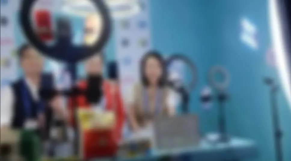 直播带货行业利弊共生引关注 专家建议加大力度规范引导行业良性发展