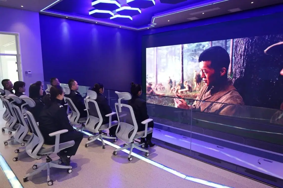 米脂县公安局第一党支部开展主题党日活动