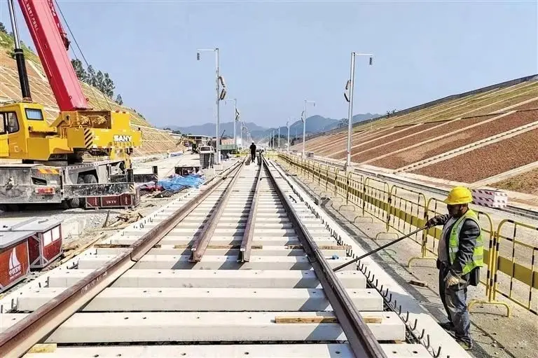 明年建成通车！西十高铁新进展→