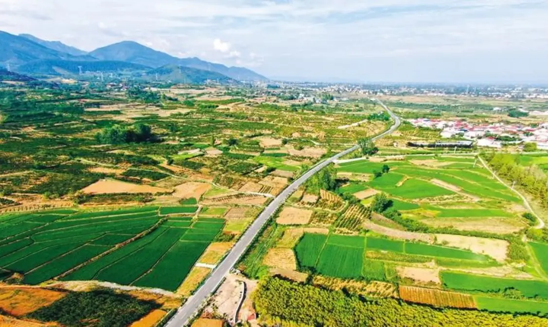 路畅百业兴，步步皆成景——315省道汉台段串起山水与产业