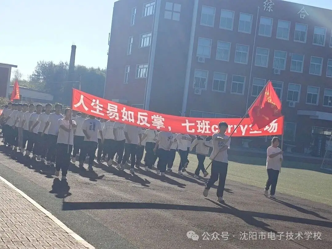 175853364898159776.jpg ecfa15af040647775293c3abbbc294e0.jpg