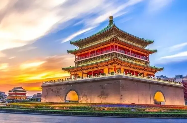 省委常委会召开扩大会议部署信访和中秋国庆期间维护安全稳定工作