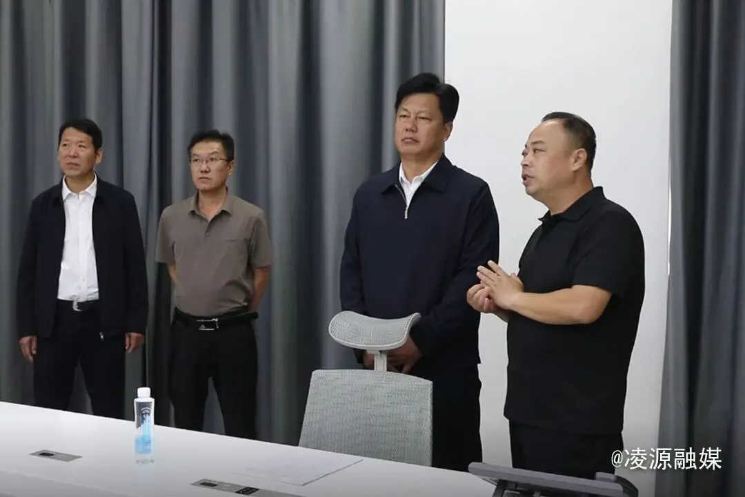 凌源市委书记安海江调研“12345”热线运行及森林防火应急指挥工作